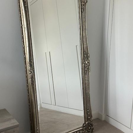 Spacious Modern 1 Bed Apartment. Londra Dış mekan fotoğraf